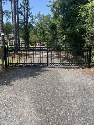 Aluminum Gate