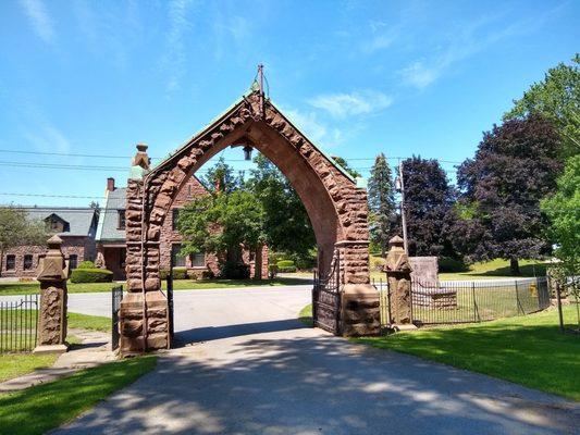 Mount Albion Cemetery