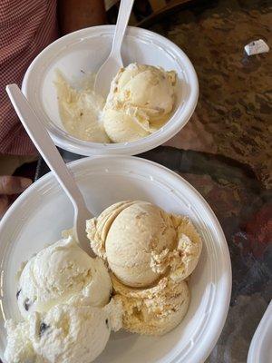 Our ice cream ... HH inhaled one scoop before a picture!