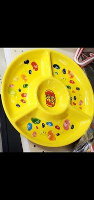 Cute Jelly Belly plastic partitioned scoop dish. I would have bought it if it was not over-priced! Such a shame.