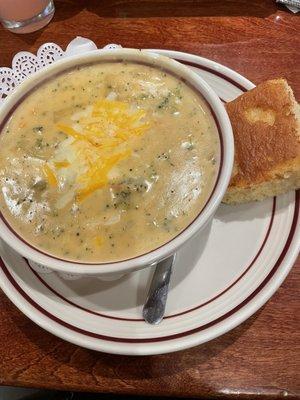 Cheese and broccoli soup with cornbread