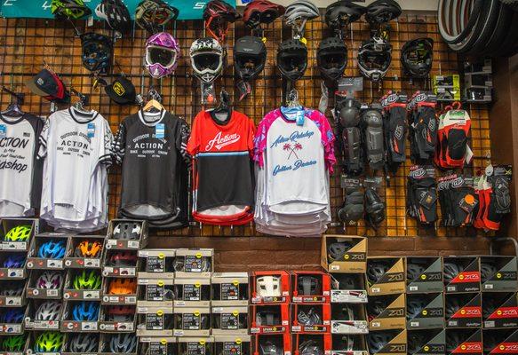 MTB gear wall