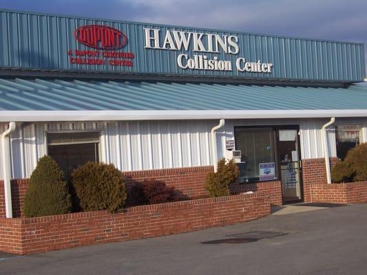 Store front of Danville Collision Center