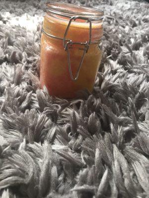 Mango sugar scrub smells delicious