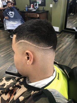 Men's fade with design