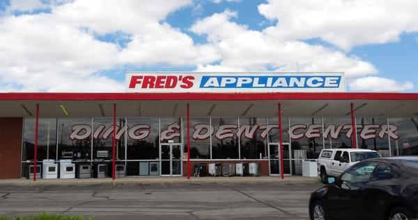 Fred's Appliance Ding and Dent on Sprague