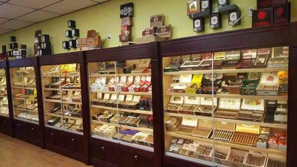 Over 150+ different elegant cigars