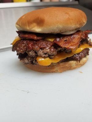 Bacon Theta Burger