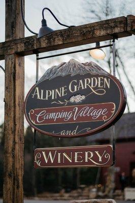 Roadside sign           Photo by www.GenevieveBristolPhtography.com