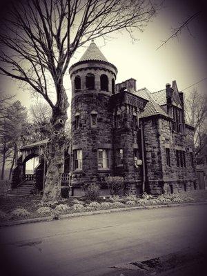 Riverside Cemetery Office PHOTO CREDIT: Sean Mabin