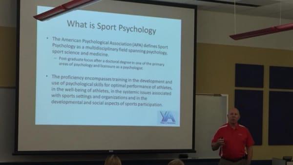 Dr. Yellen lectures on sport psychology at U of Houston.