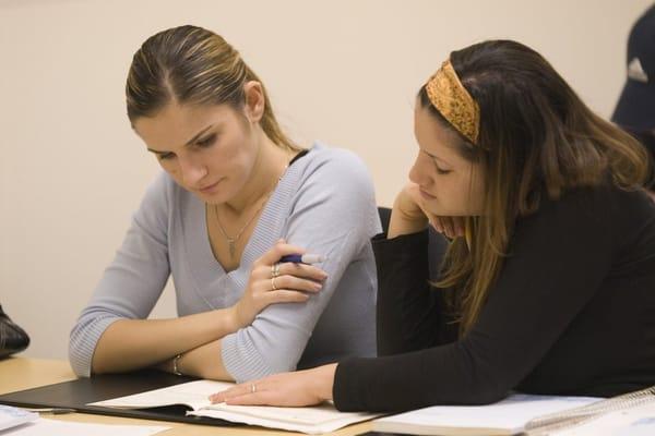 Students work together to solve a GMAT problem in a recent Veritas Prep class