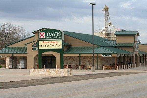 Davis Country Store