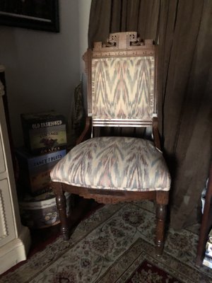 Victorian chair I'll reupholster, $5.00