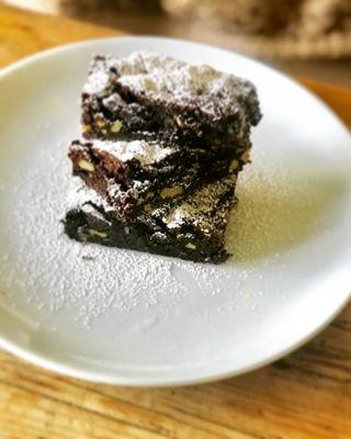 Gluten Free Insanely Delicious Brownie