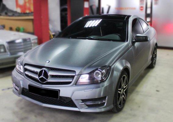 Color Change on a mercedes