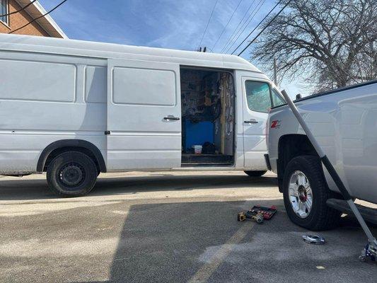 car tire change in Phoenix Arizona