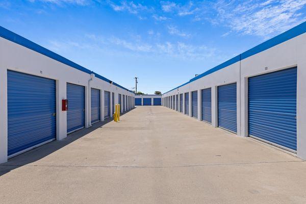 West Coast Self-Storage Ontario
2035 S Cucamonga Ave, Ontario, CA 91761 - Drive up Storage Units