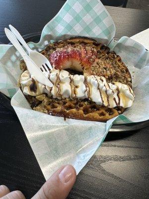 Protein Waffle with Strawberries and walnuts