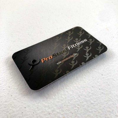 Business card with spot UV printing In Miami - Printfever - printfever.com