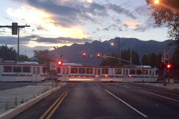 Trax crossing at 114th S.