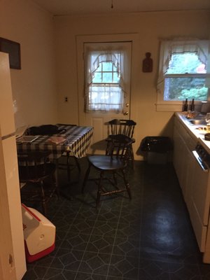 The kitchenette in the suite.