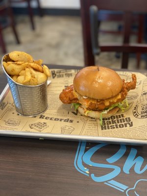 Buffy chicken sandwich