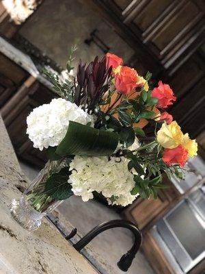 Flower Bouquet / Flower Arrangement / Flowers