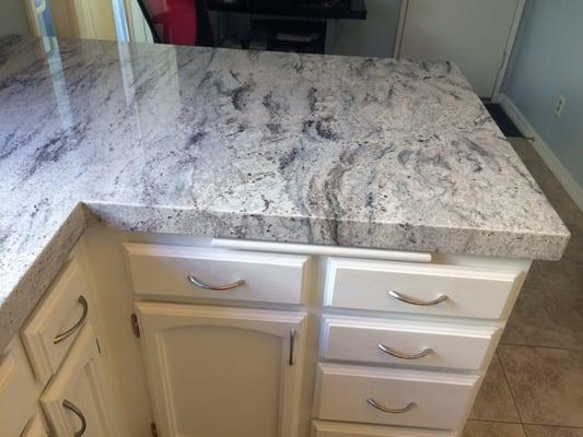 Snowflake Granite Counter!