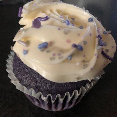 Ube cupcake