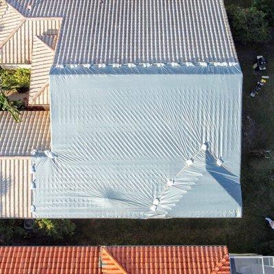 40'x50' heavy duty tarp installation