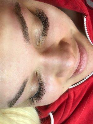 Russian Volume Lash Extensions