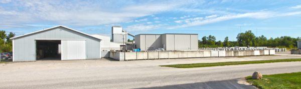 Fort Wayne precast concrete manufacturing facility