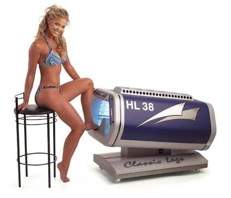 We are one of the few salons the Houston area with a Leg tanner.