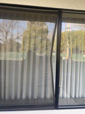 Bent window screen