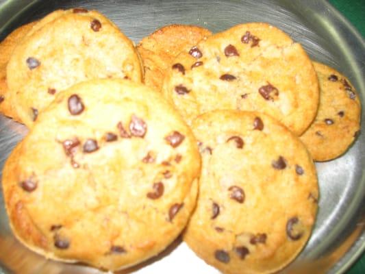 CHOCOLATE CHIP COOKIES