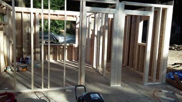 Framing 2 story addition to existing home in Edmonds.