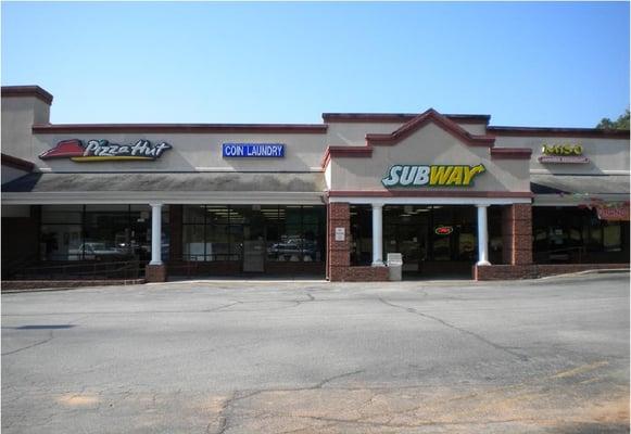 Chapin Coin Laundry