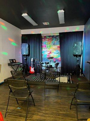 Stage room Glendora Music and Arts School