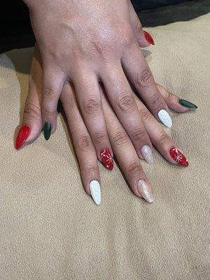 Christmas nails