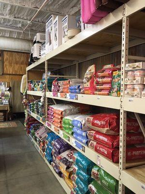 From holistic to grain-free we have the pet food you need