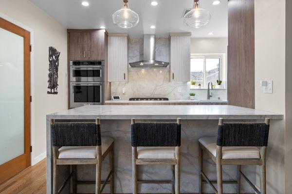 Complete Kitchen Remodel 
Removed wall to create a Kitchen Island and open up the Kitchen area