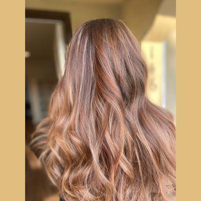 She will turn heads with this beautiful copper blonde balayage hair by Sesily