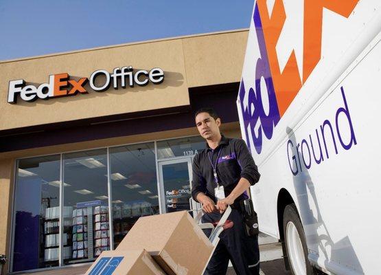 FedEx Ship Center