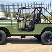 Mahindra Roxor