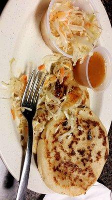 Yummy pupusas and music was great!!