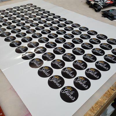 #stickers #labels #vinyl #adhesive #customstickers #weatherproof #waterproof #uvresistant #customlabels #calcomanias #decals