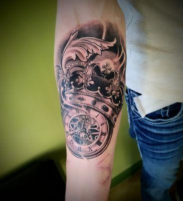 Krypt Tattoo