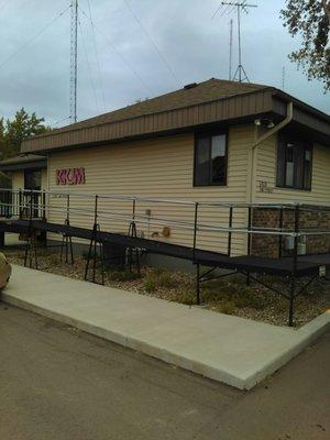 Outdoor photo of the station.