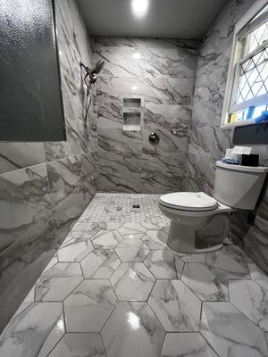 Barrier Free Tile Bathroom